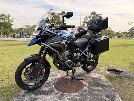 TRIUMPH TIGER 1200 GT EXPLORER TRIUMPH TIGER 1200 GT EXPLORER